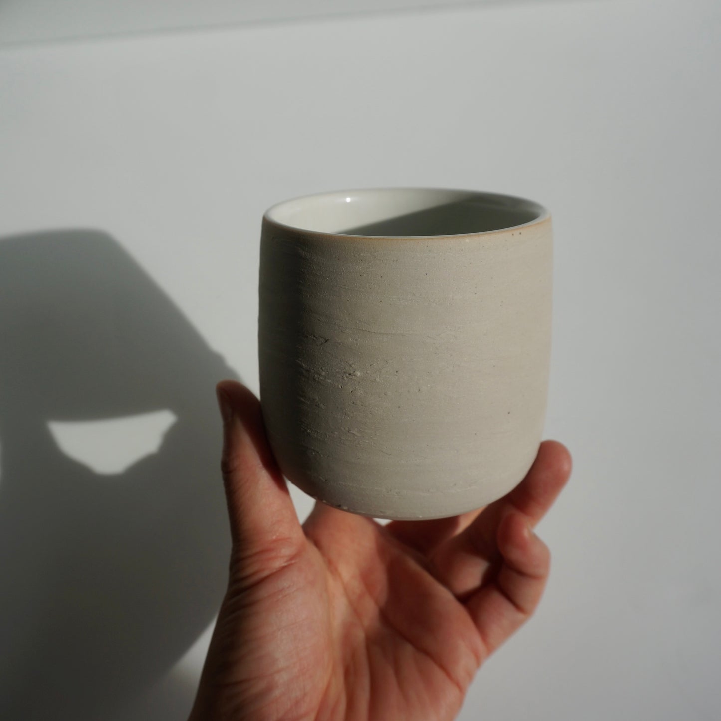 Textured Cup, Glossy white