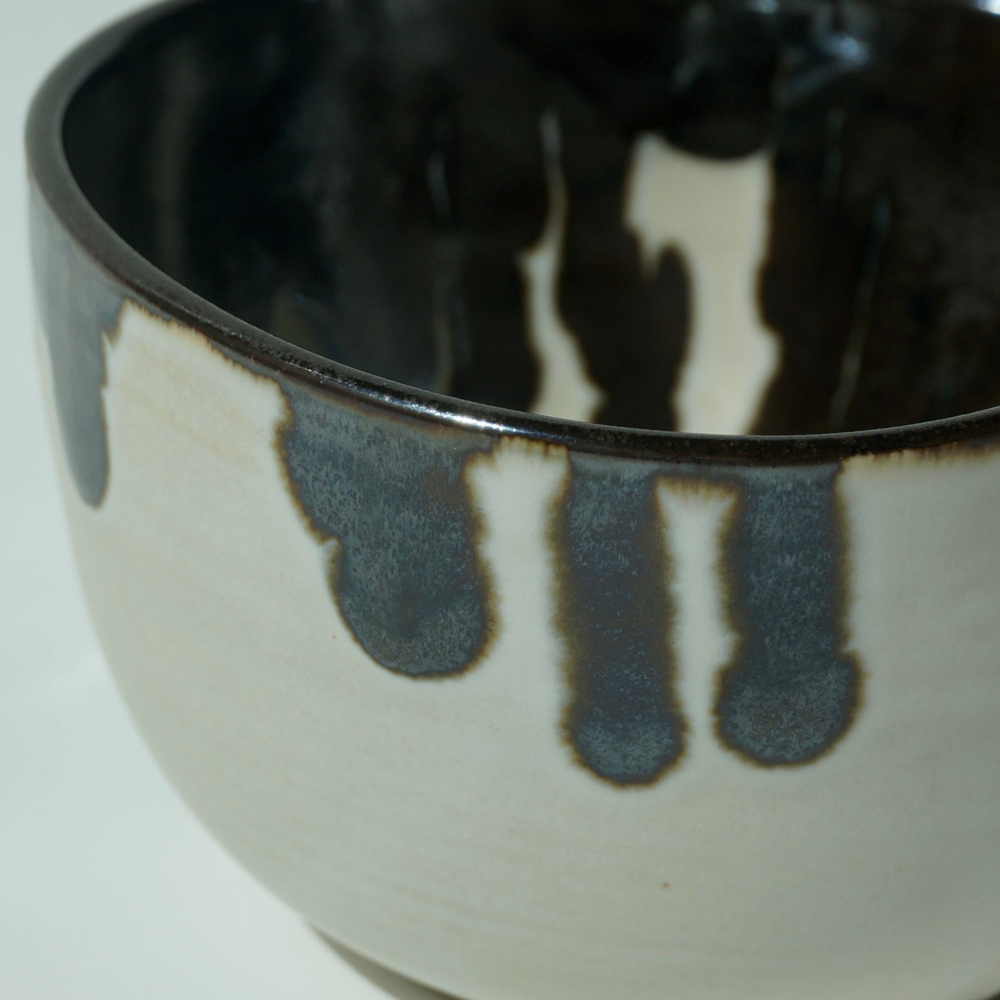 Wavy Matcha Bowl, Onyx melt
