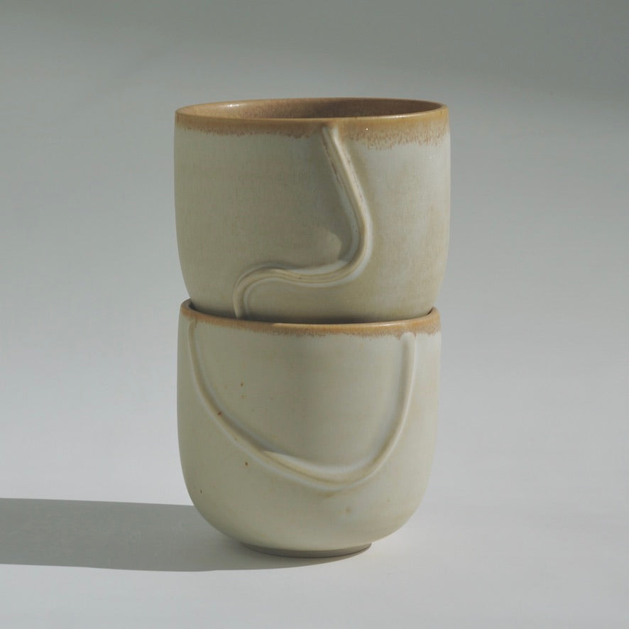 Wandering line cup, Mallow