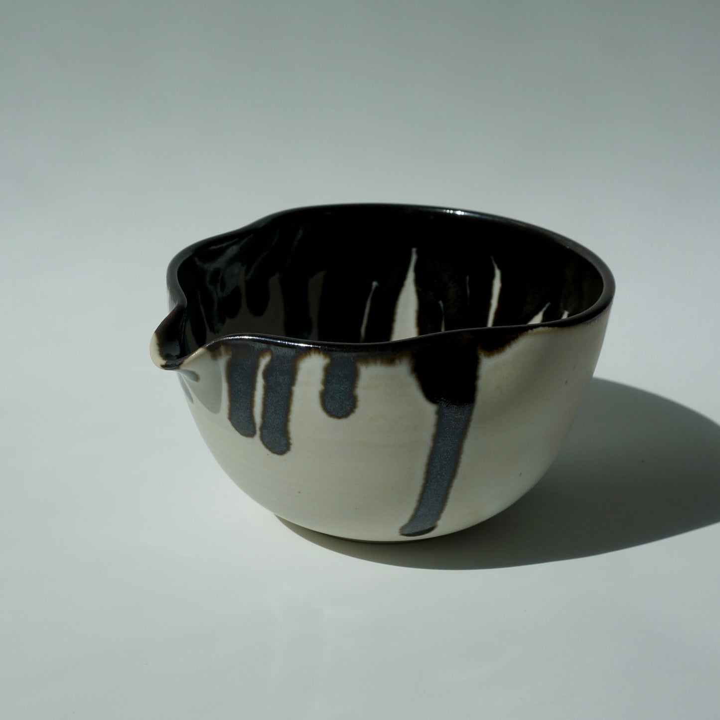 Wavy Matcha Bowl, Onyx melt