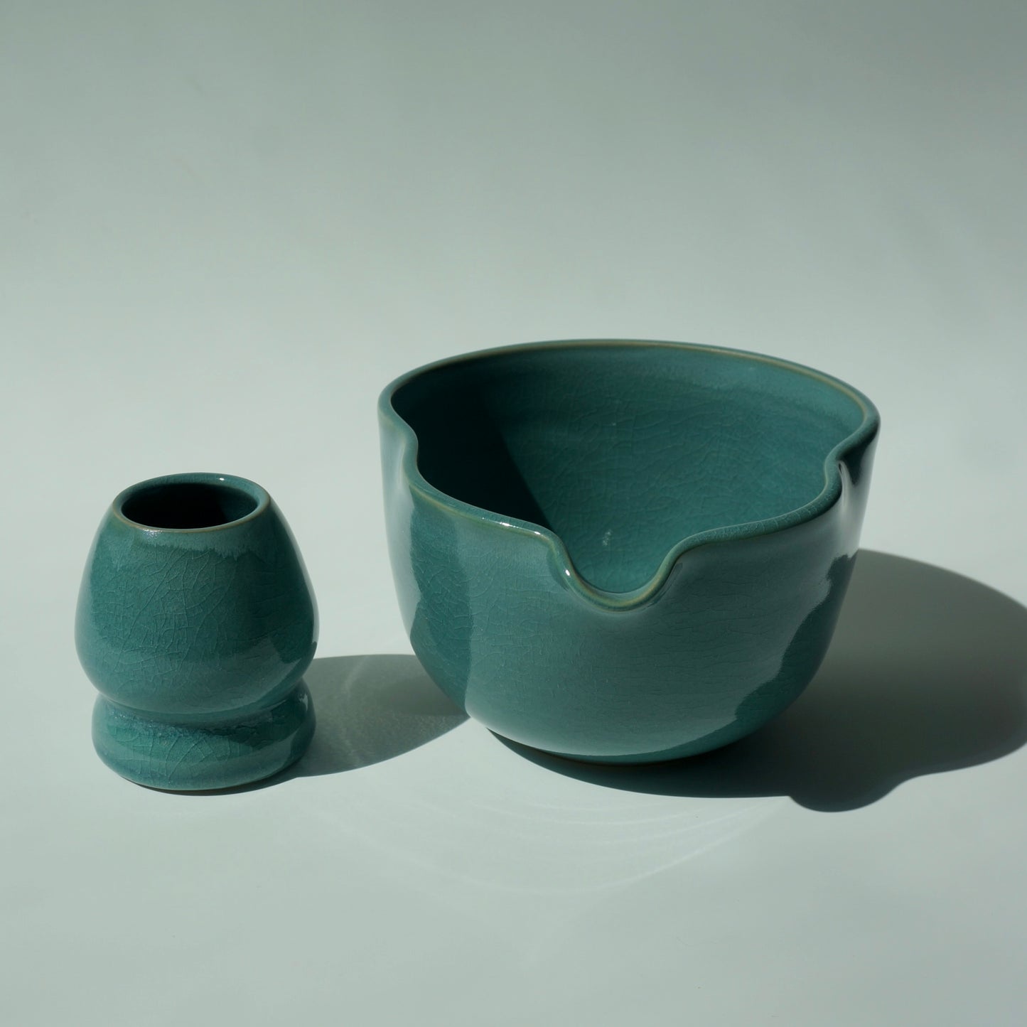 Wavy Matcha Bowl, Jade Crackle