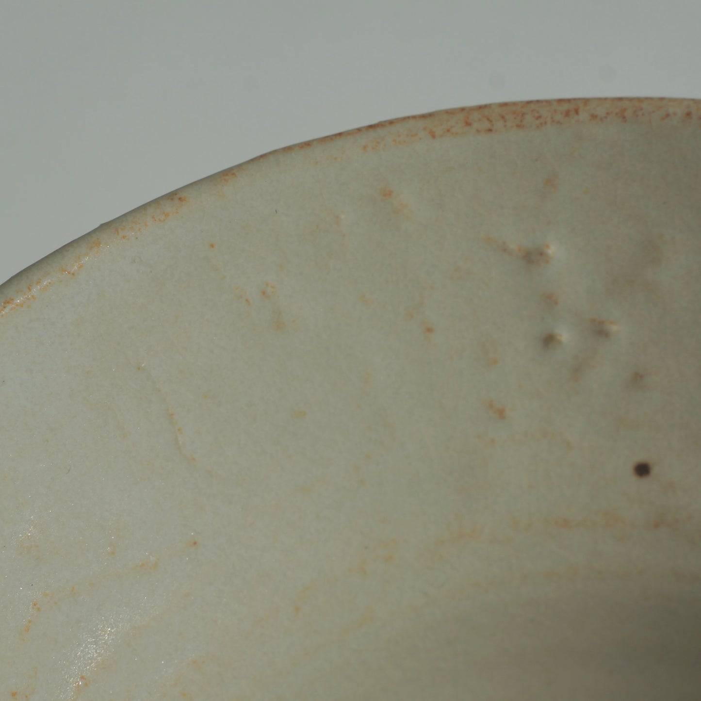 Textured cylinder bowl