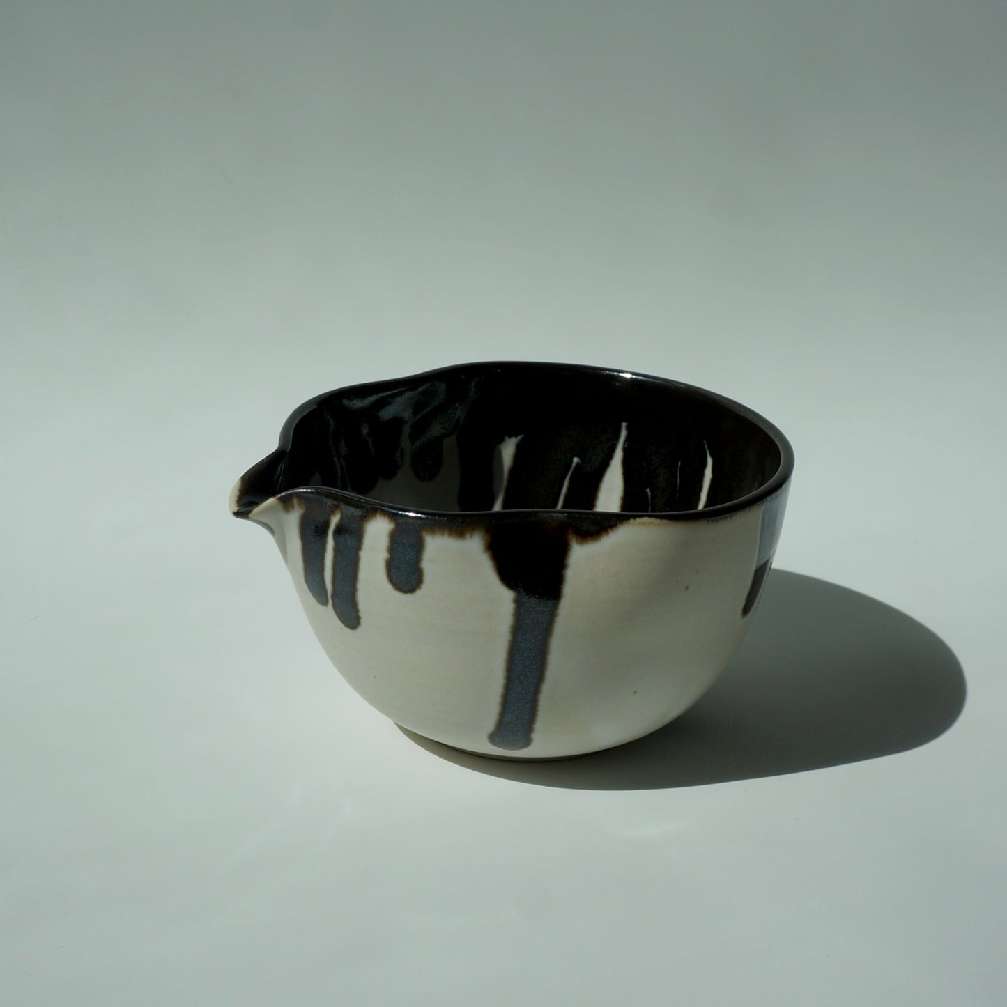Wavy Matcha Bowl, Onyx melt