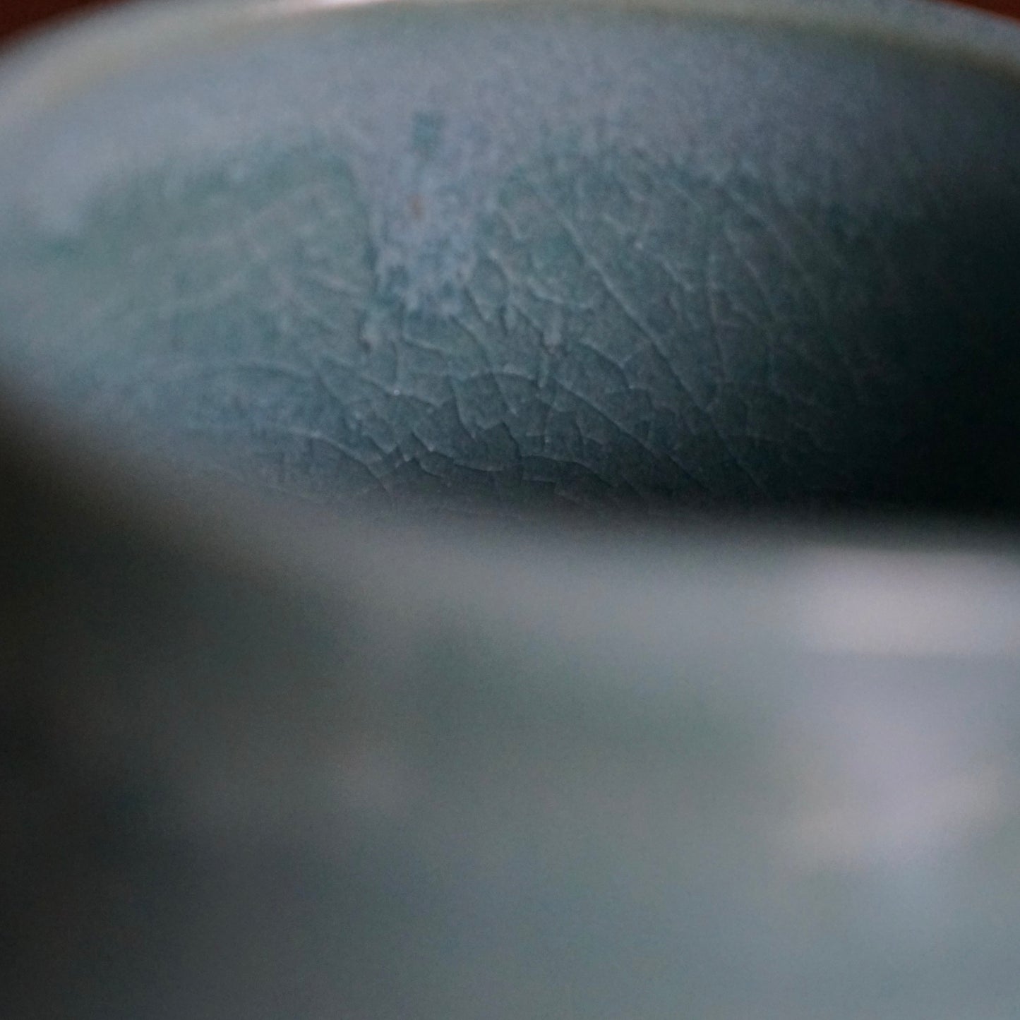 Pitcher, Jade crackle