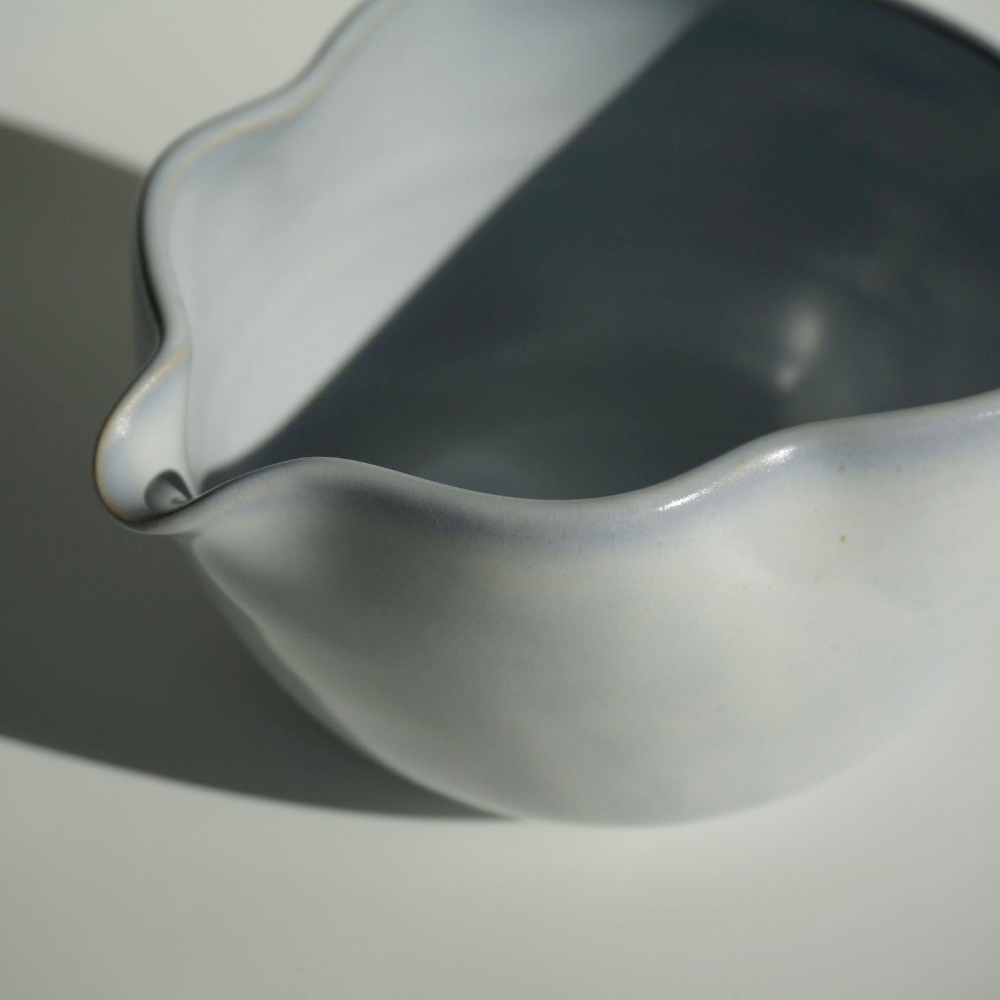 Wavy Matcha Bowl, Blueberry milk