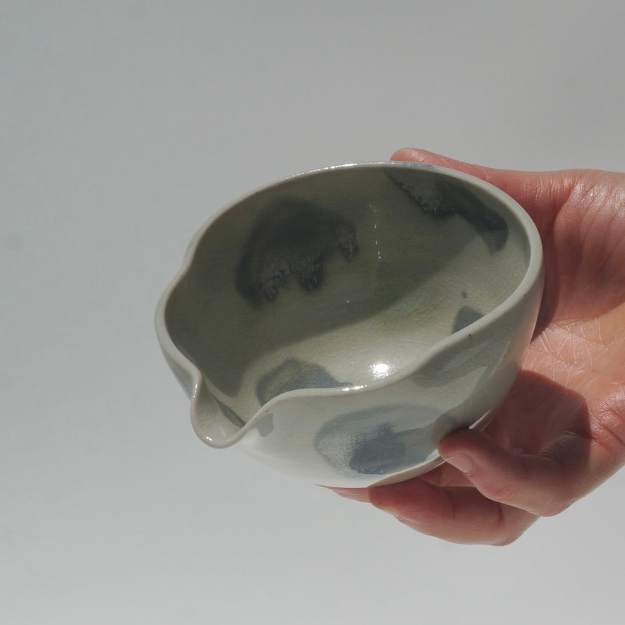 Wavy dosing cup, Icy dusk