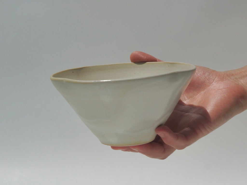 Petal snack bowl, Jinju