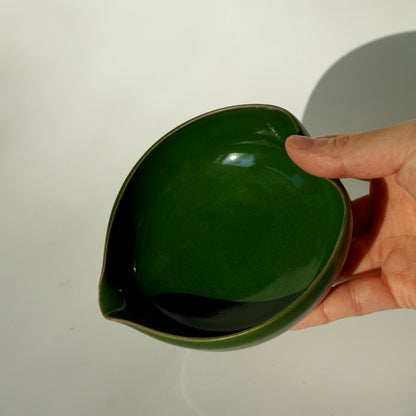 Lilypad sauce dish, Koicha