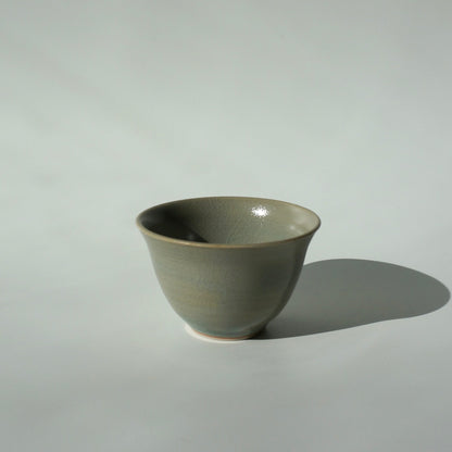 Celadon teacup 09