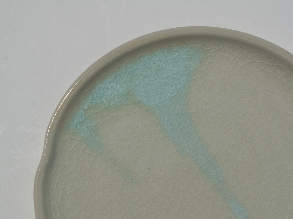 Wavy spoon rest, Icy glow