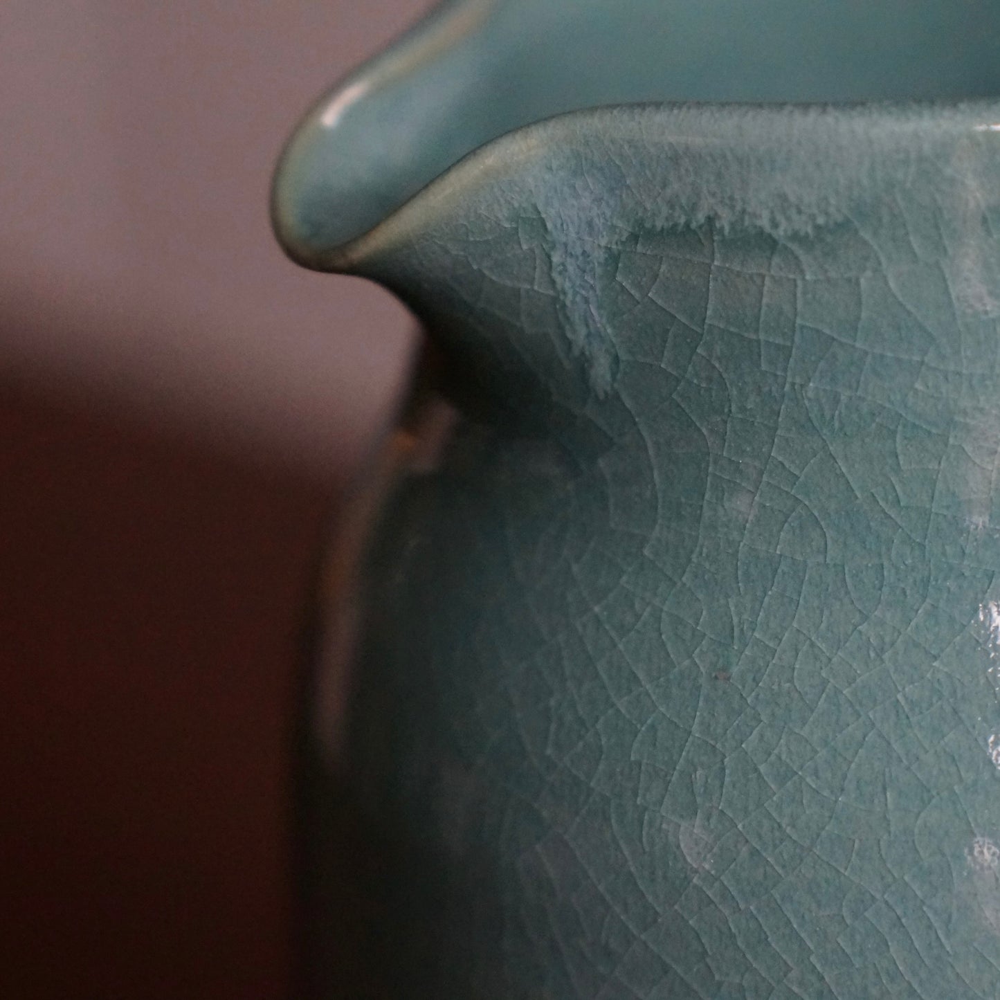 Pitcher, Jade crackle