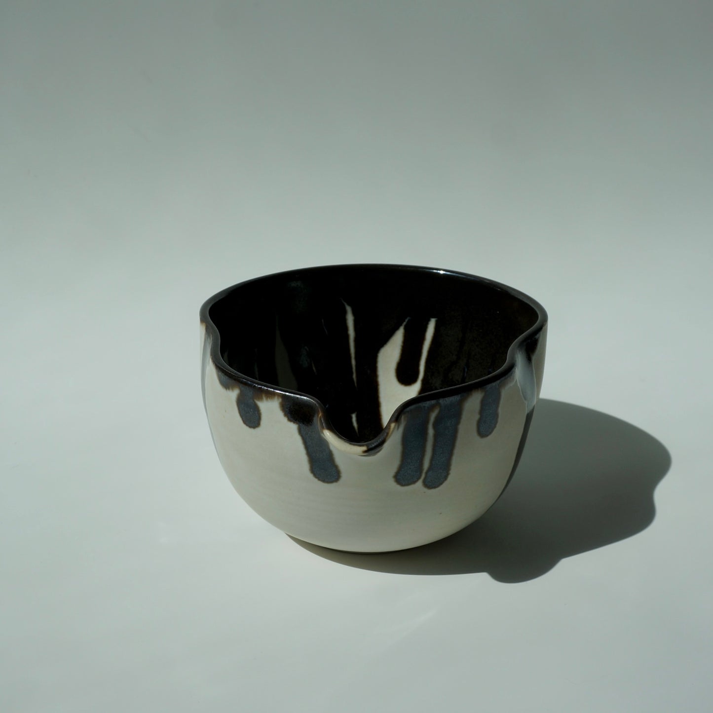 Wavy Matcha Bowl, Onyx melt