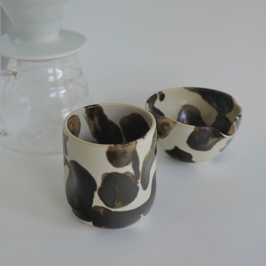 Dimple cup, Calico