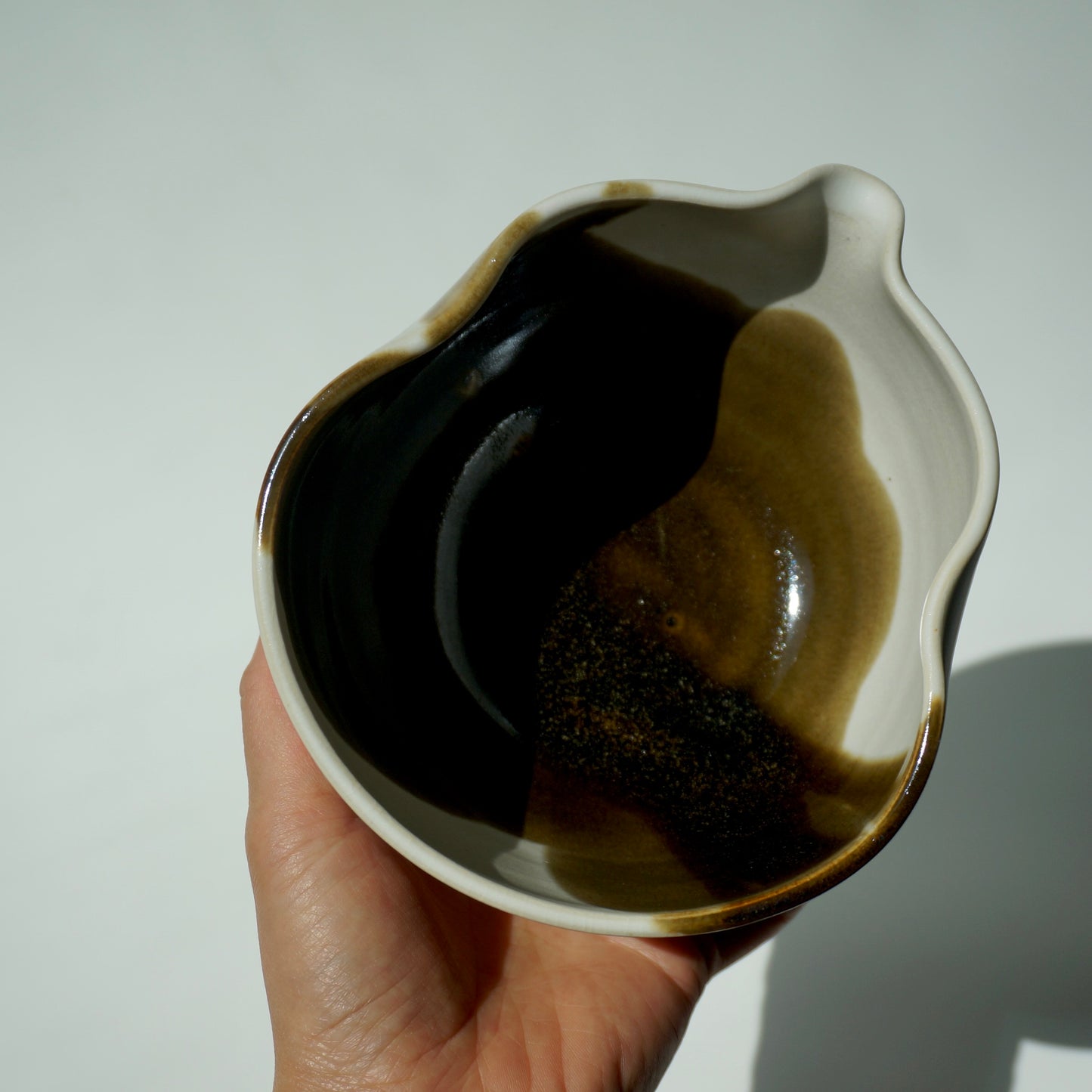 Wavy Matcha Bowl, Amber
