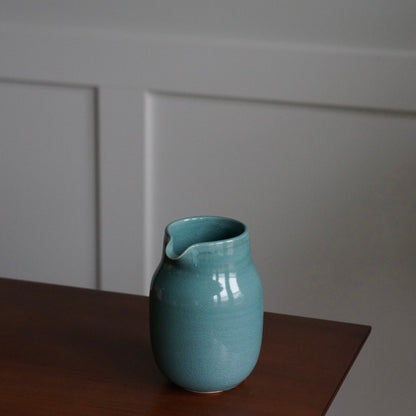 Pitcher, Jade crackle