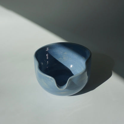 Wavy Matcha Bowl, Blue cloud