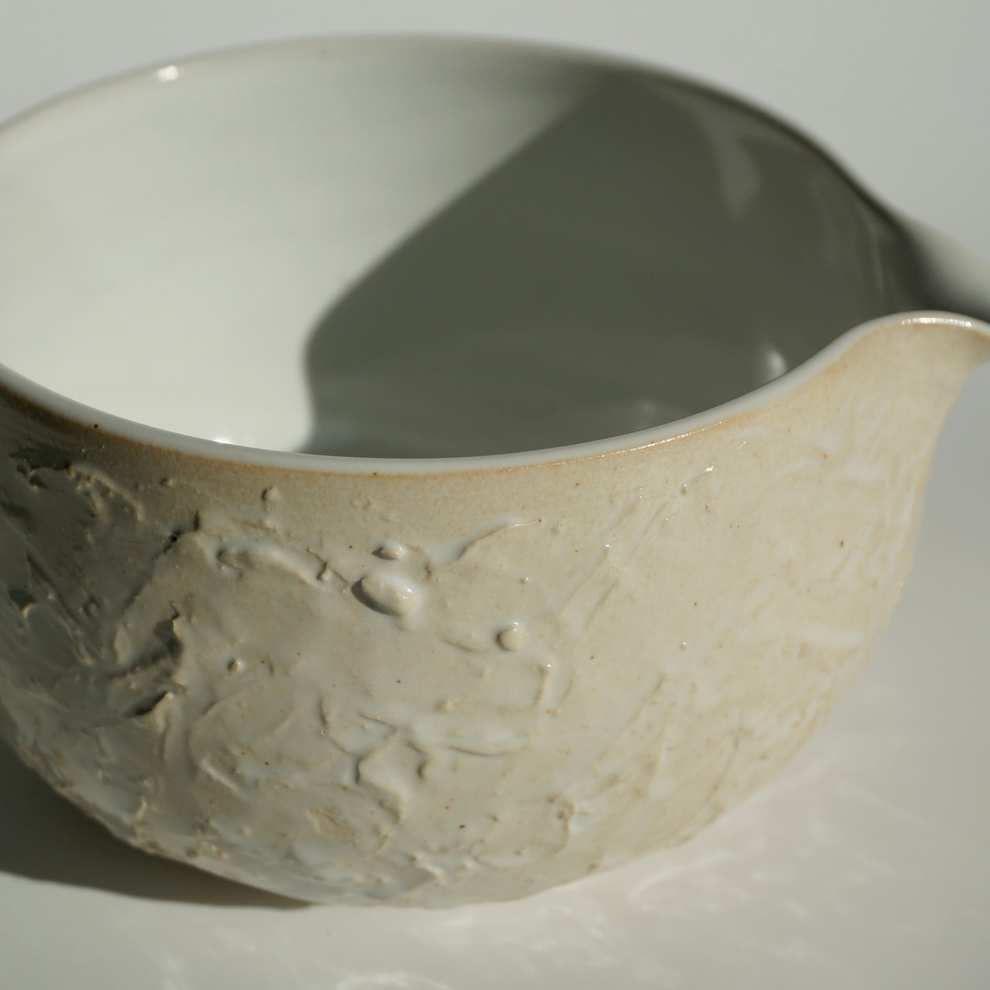 Matcha bowl, Textured white glossy version
