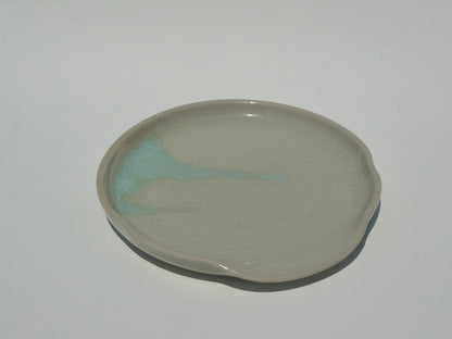 Wavy spoon rest, Icy glow