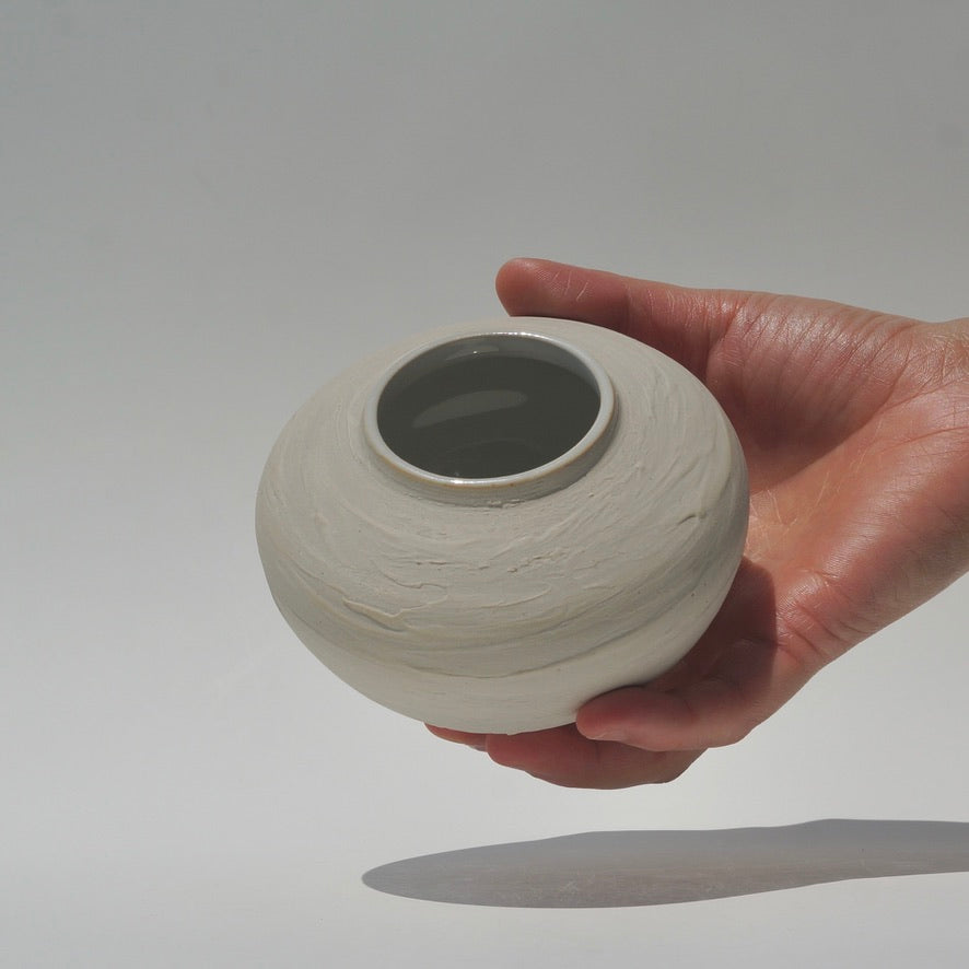 Mini vase, Bare