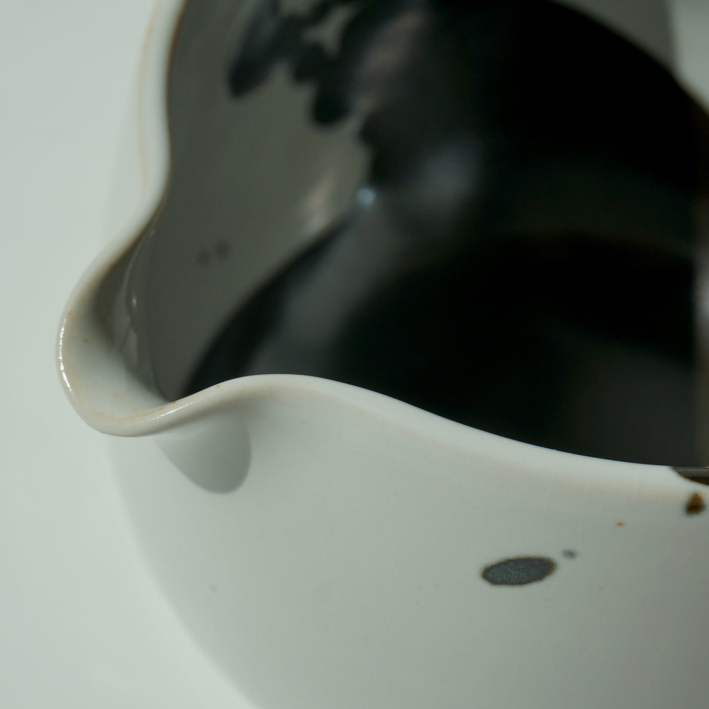 Matcha Bowl, Gloss white/onyx