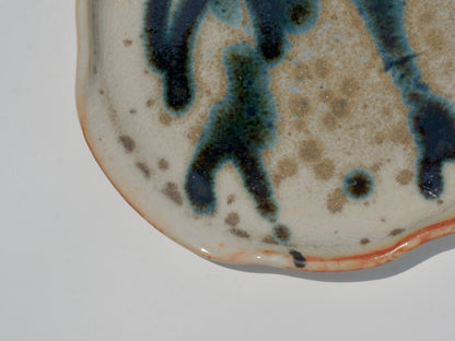 Wavy spoon rest, Shino 02