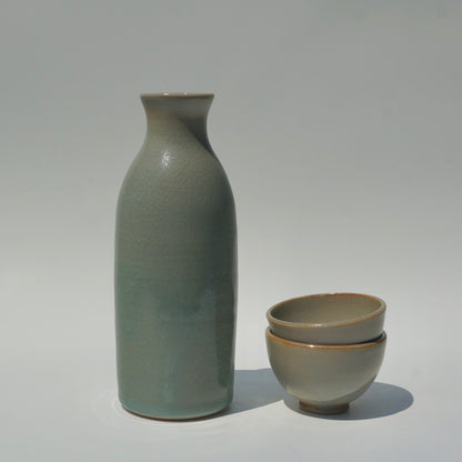 Sake set, Celadon