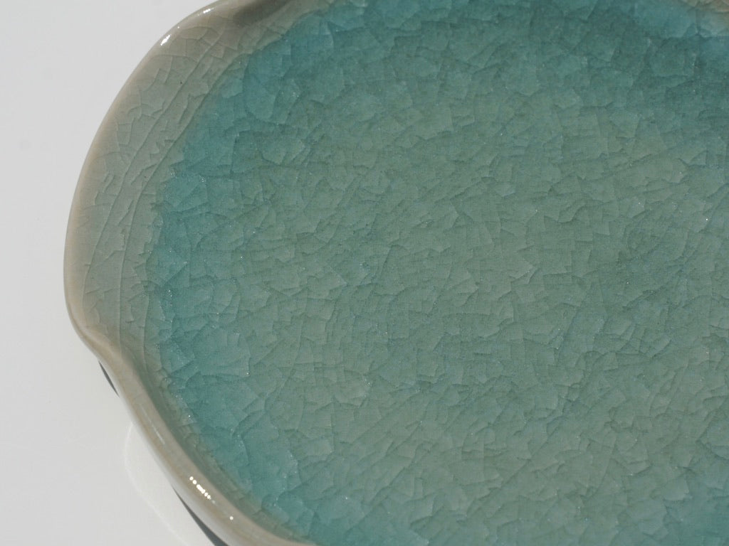 Wavy spoon rest, Celadon