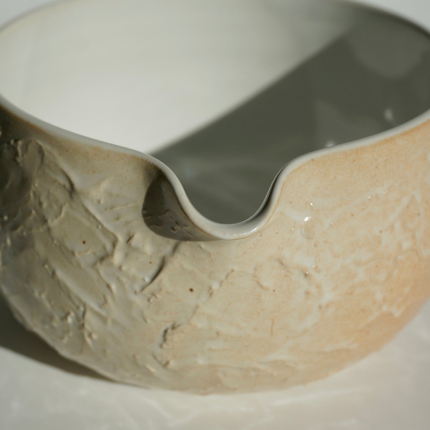 Matcha bowl, Textured white glossy version
