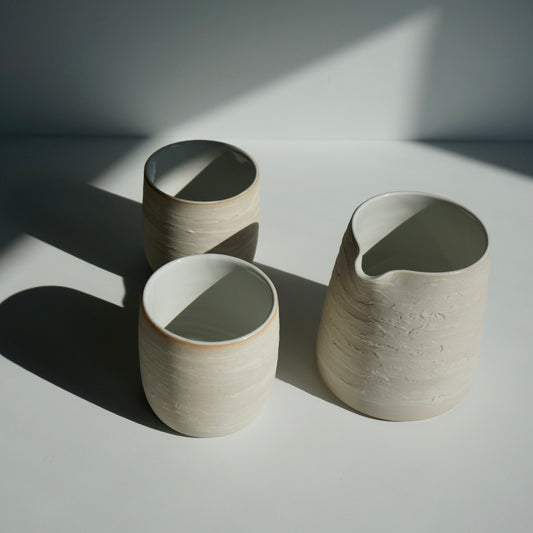 Textured Cup, Glossy white
