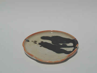 Wavy spoon rest, Shino 01