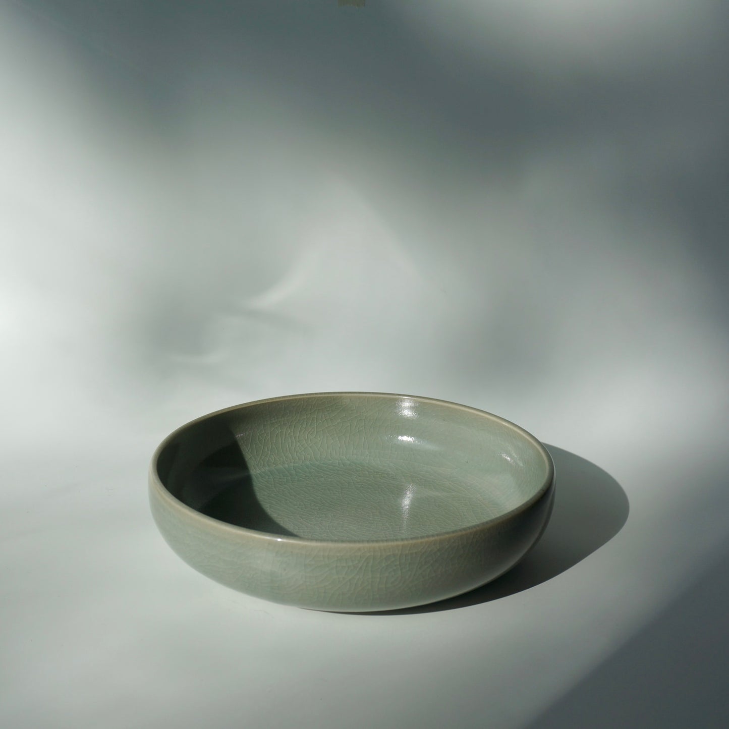 Large blate, Celadon