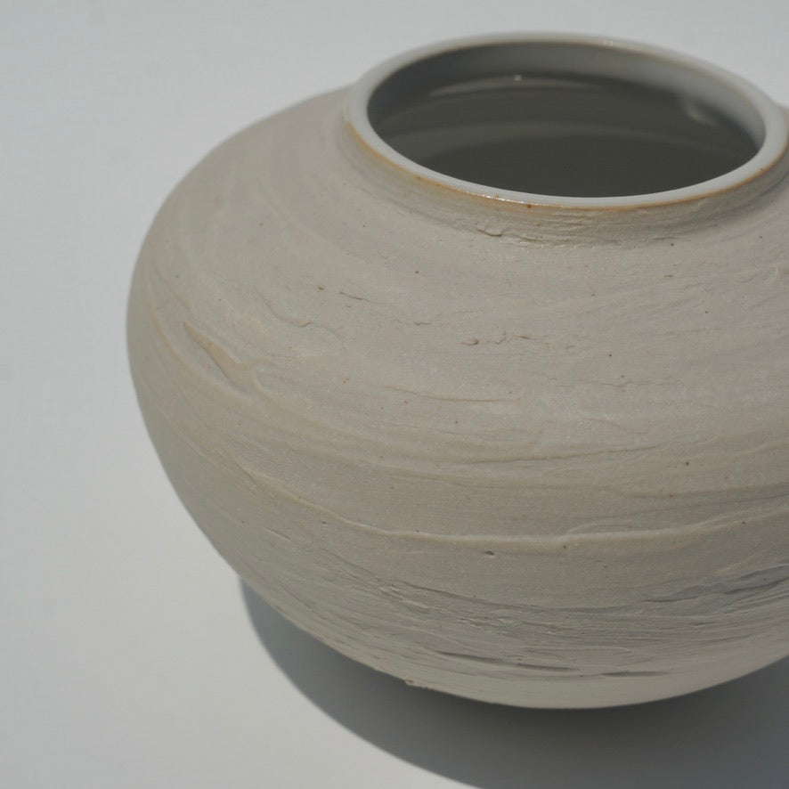Mini vase, Bare