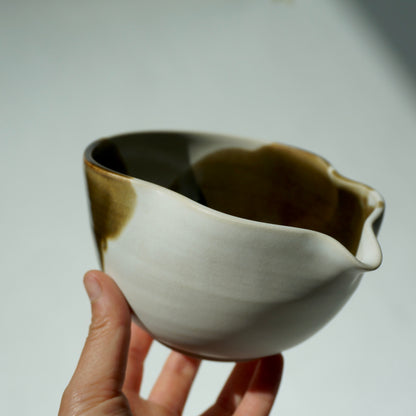 Wavy Matcha Bowl, Amber