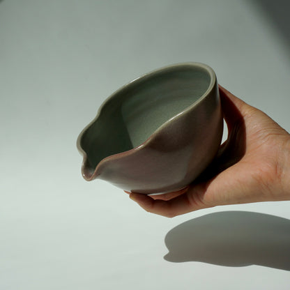 Wavy Matcha Bowl, Celadon blush