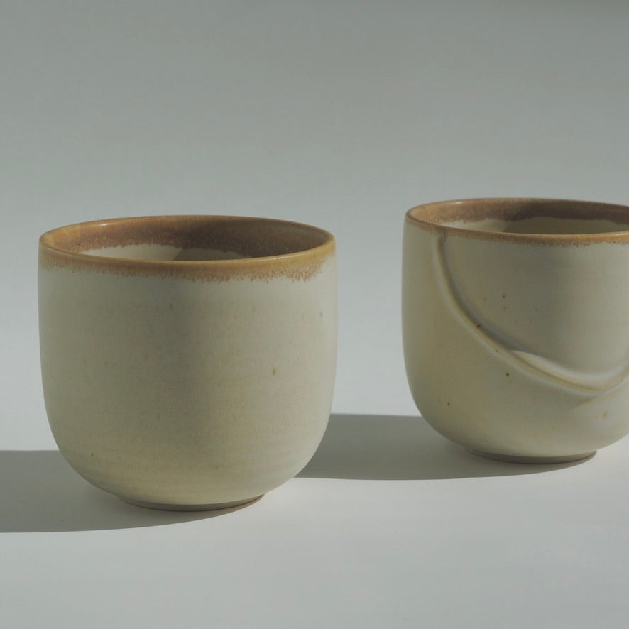 Wandering line cup, Mallow