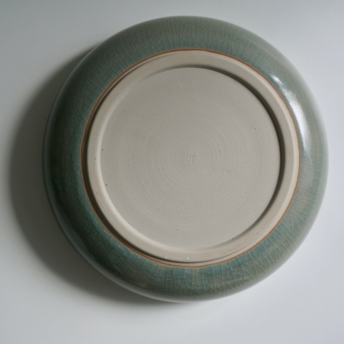 Large blate, Celadon