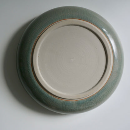 Large blate, Celadon