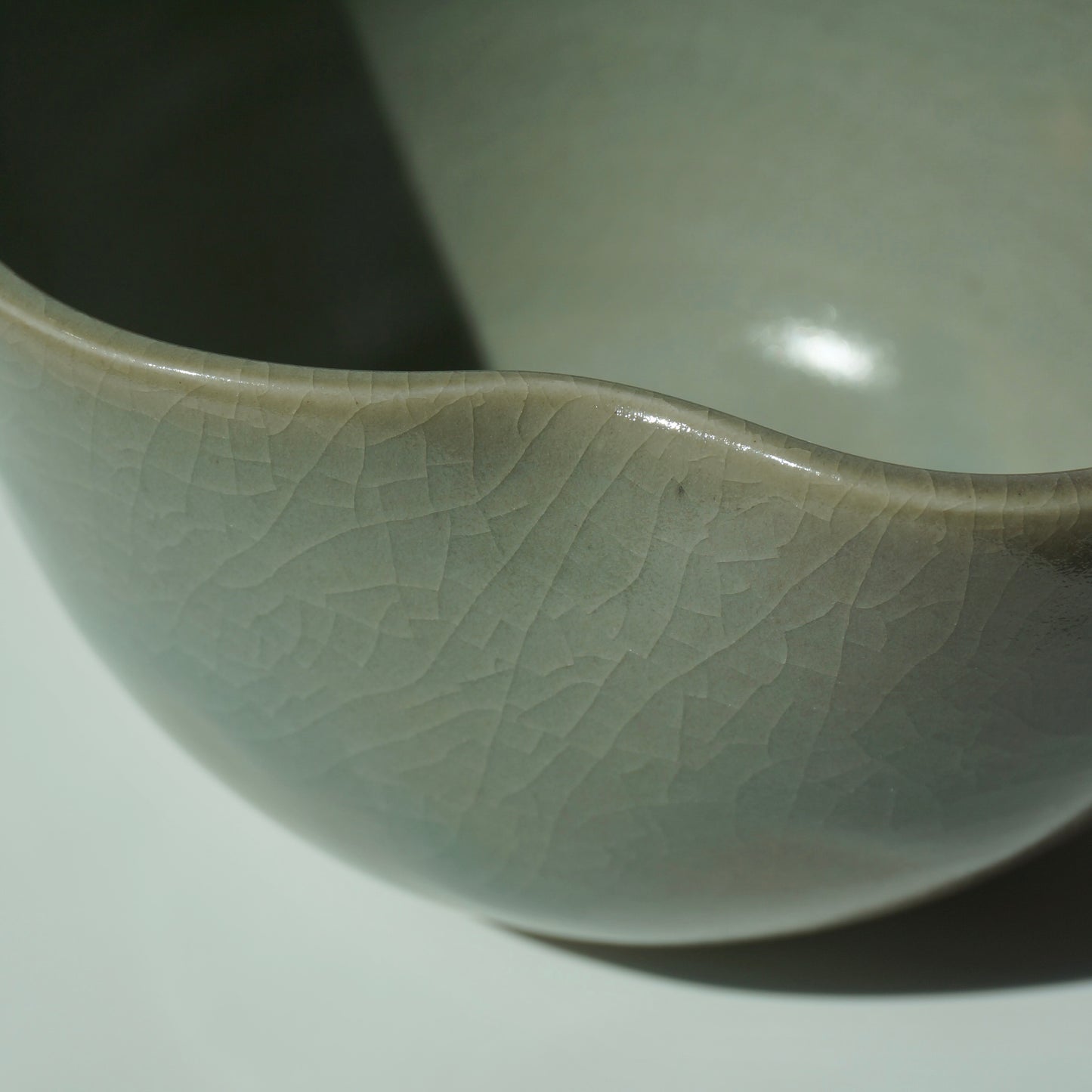 Wavy Matcha Bowl, Celadon blush