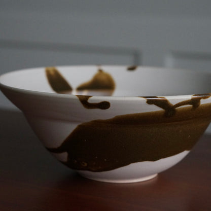 Serving bowl, Satin amber