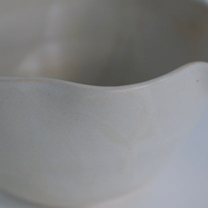 Wavy Matcha Bowl, Jinju