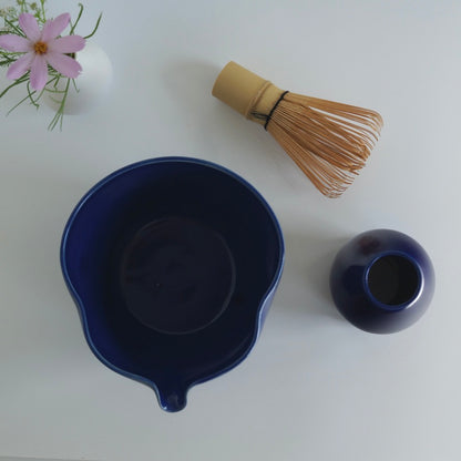 Wavy Matcha Bowl, Cornflower blue