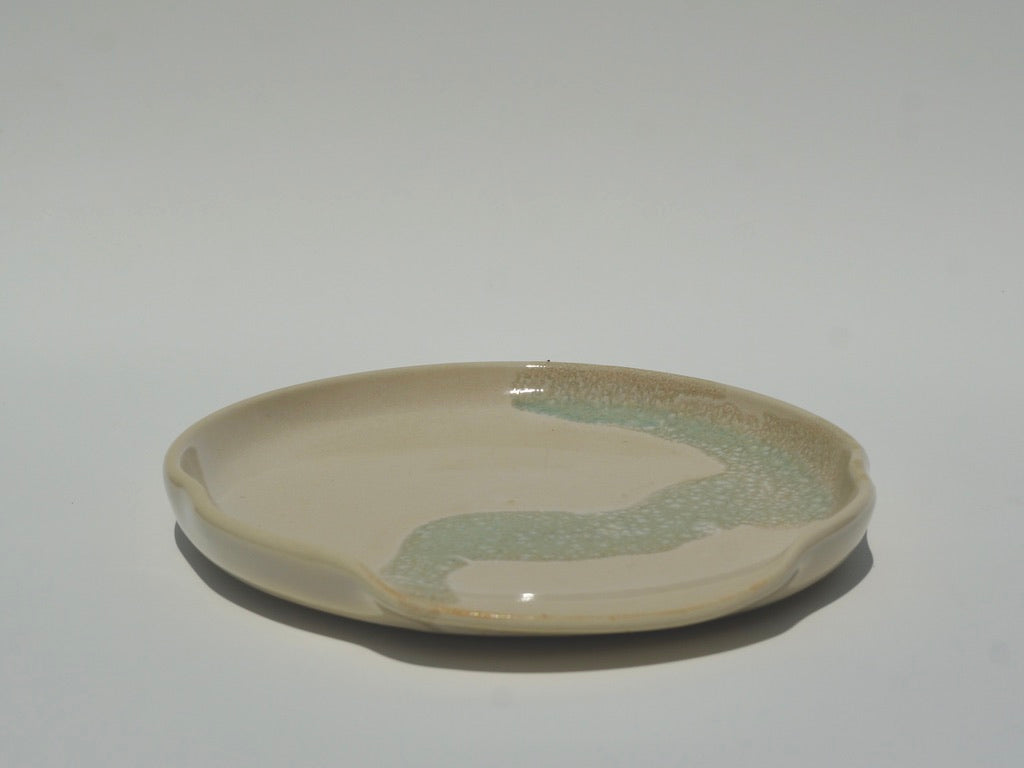 Wavy spoon rest, Shoreline