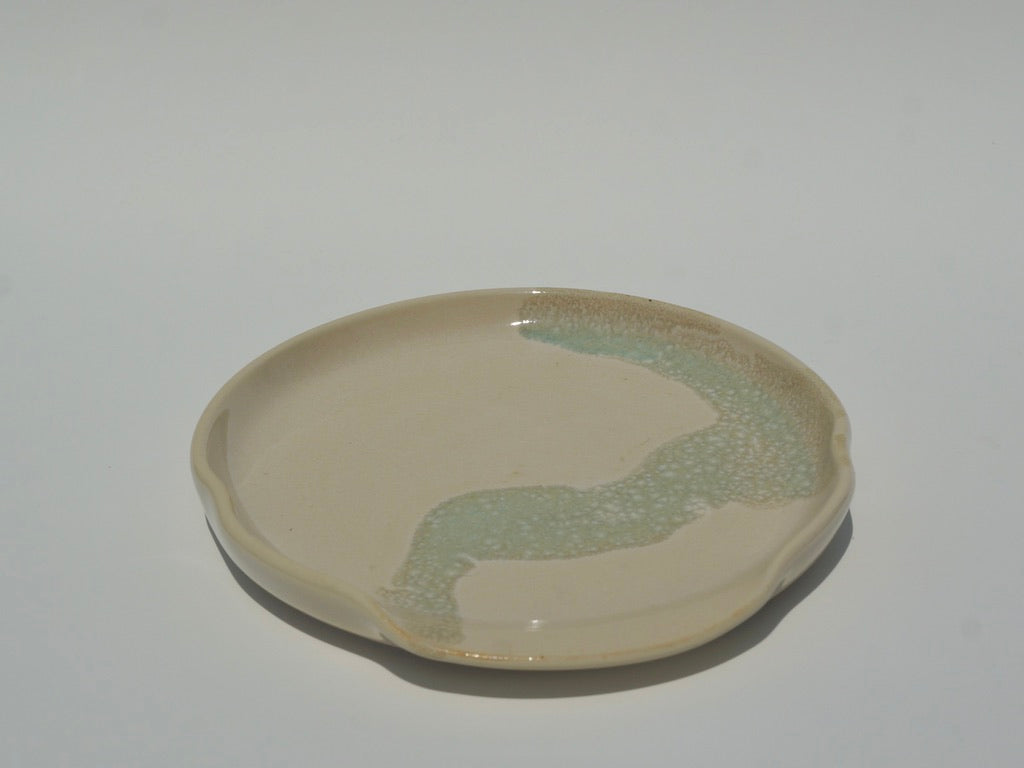 Wavy spoon rest, Shoreline