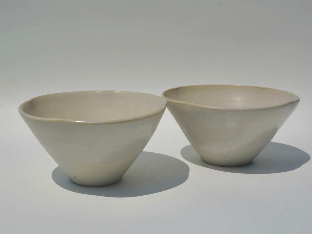 Petal snack bowl, Jinju