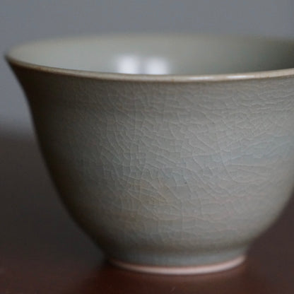Celadon teacup 09