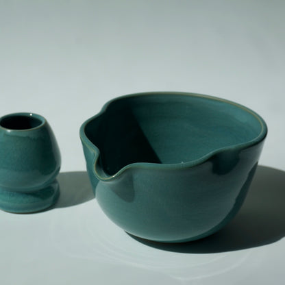Wavy Matcha Bowl, Jade Crackle