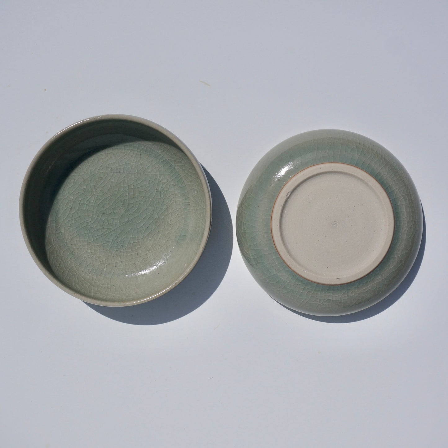 Handmade ceramic dish set by Kongji Pottery