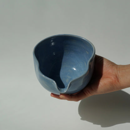 Wavy Matcha Bowl, Blue cloud