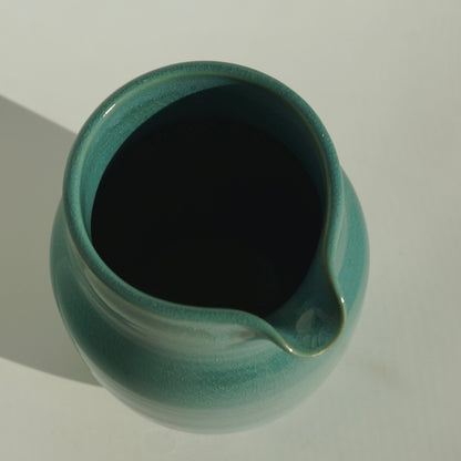 Pitcher, Jade crackle