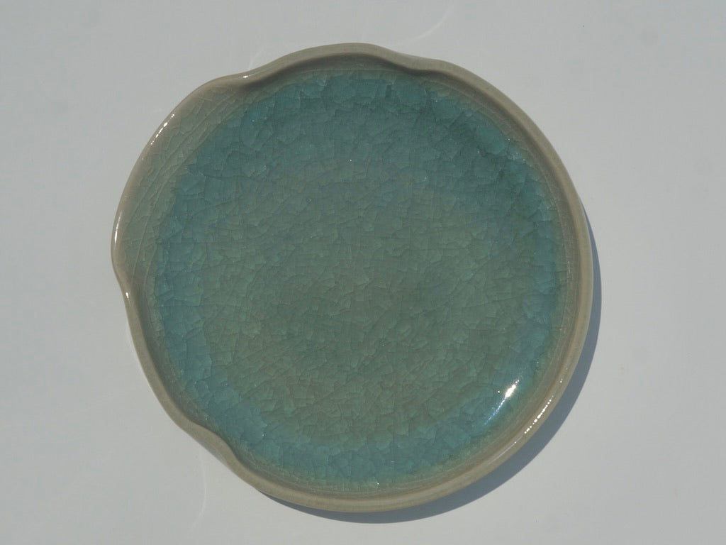 Wavy spoon rest, Celadon
